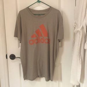 Adidas size XL Mens T-Shirt